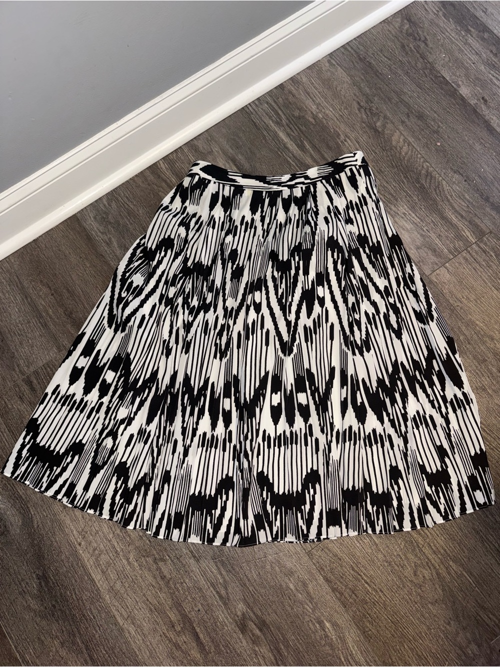 Lands' End Black and White Pleated Circle Skirt